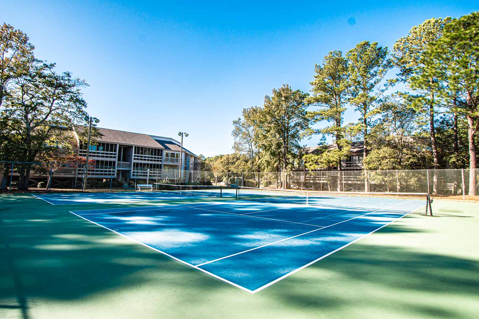 An outdoor tennis court at VRI's Sandcastle Village in New Bern, North Carolina.